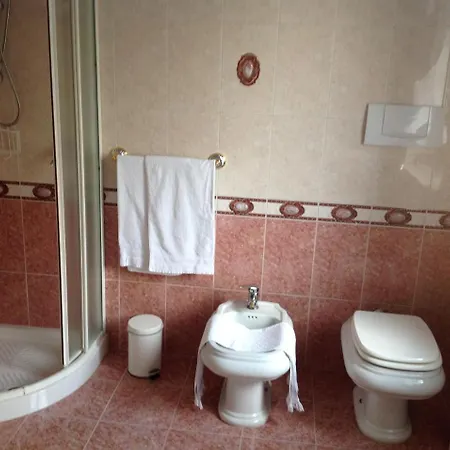 G&g And 3* Garda (Verona)